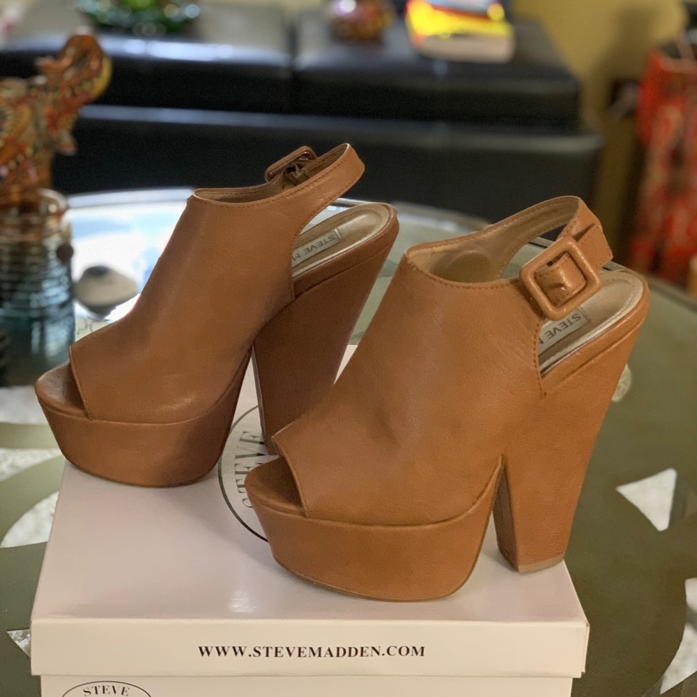 Steve Madden ‘Gabby’ sling back Peep toe